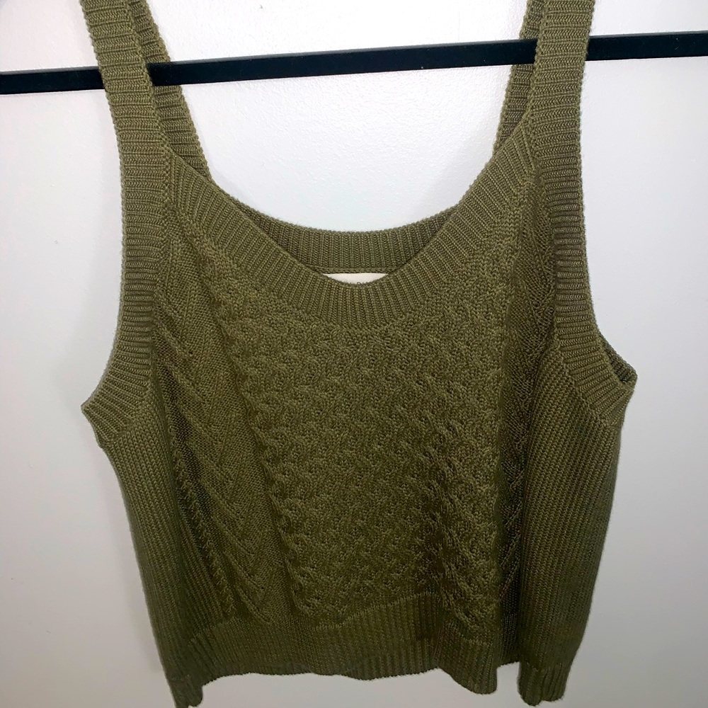 HoneyPunch Brand | High Rise Knitted Tank Top | Size: Medium